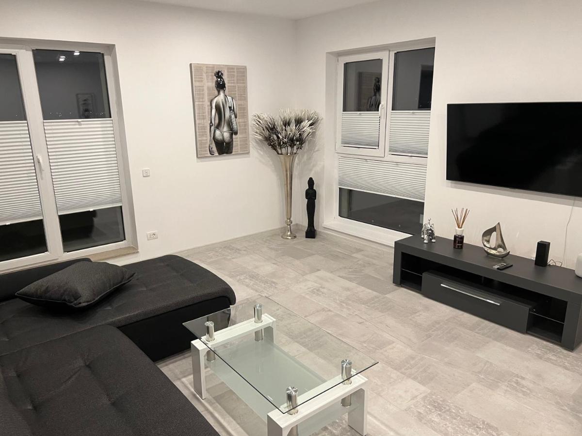 Stunning 2-room Penthouse With Lakeview W11 * Bucharest