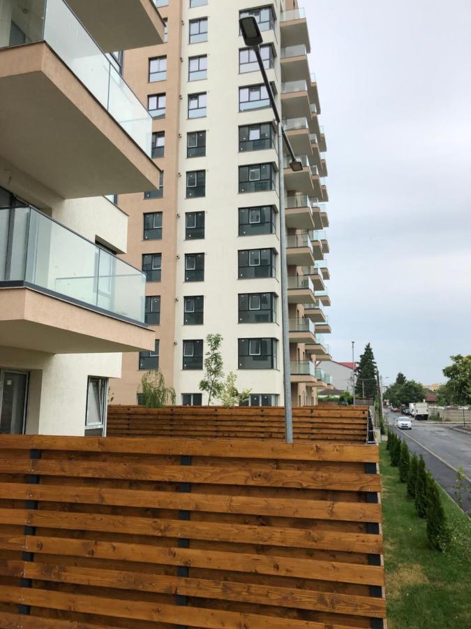 Apartment Stunning 2-room Penthouse With Lakeview W11